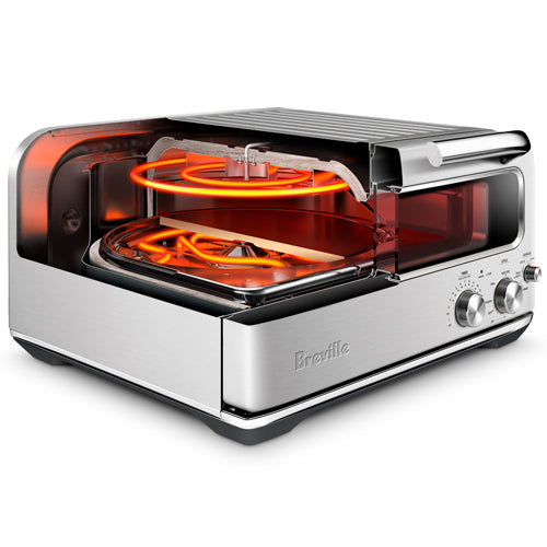 the Smart Oven® Pizzaiolo