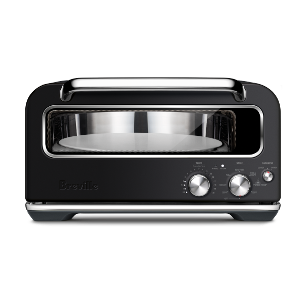 the Smart Oven® Pizzaiolo