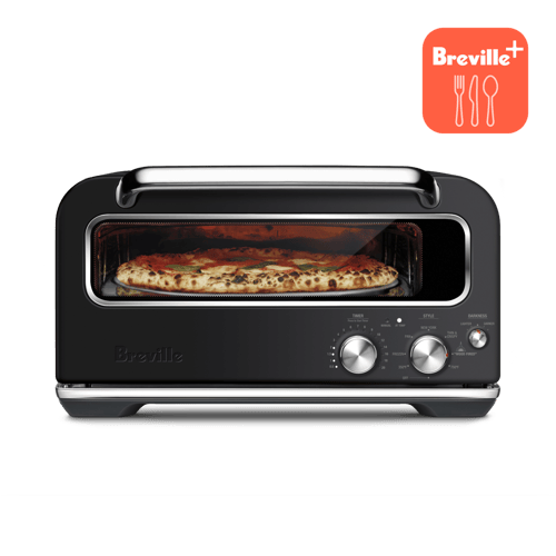 the Smart Oven® Pizzaiolo